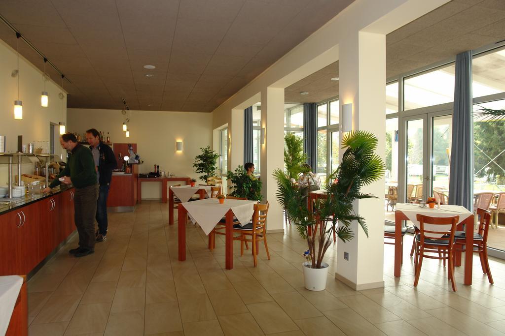 Cap Rotach Hotel Friedrichshafen Exterior photo